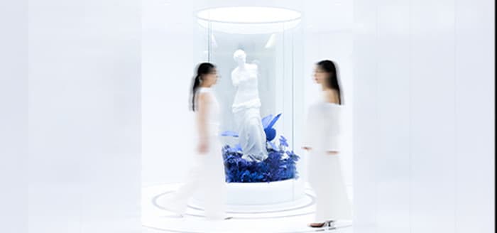 엠레드 클리닉 브랜드 이미지